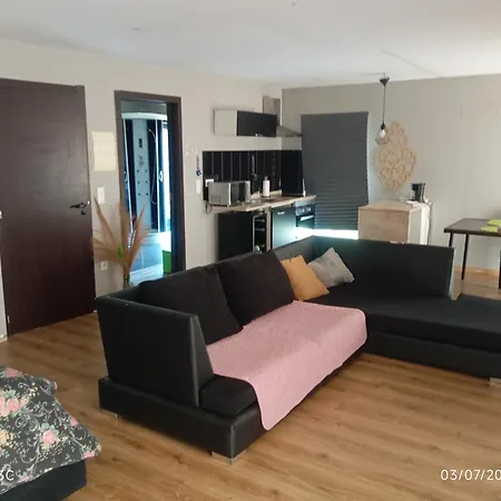 Telhadosolitario Apartmán *